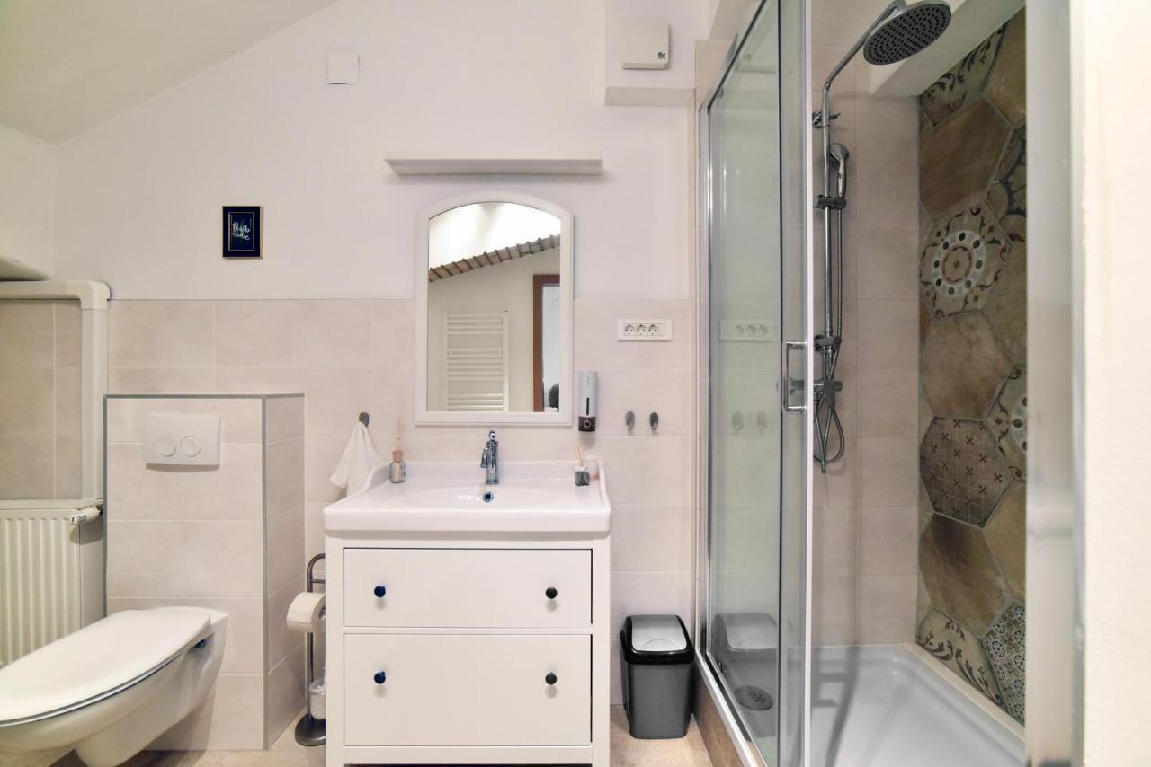 Manuela Varsavska Studio Apartments Zágráb Kültér fotó